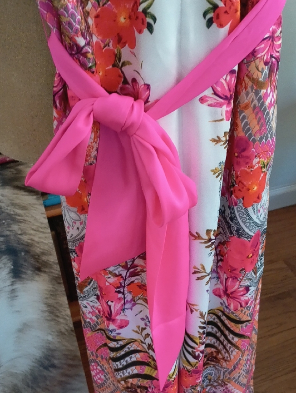 Sleeveless Floral V-Neck Jumpsuit with Tie Waist - Pink & Orange - Picture 4 of 7